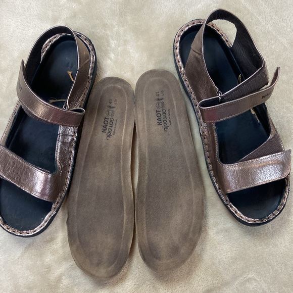 NAOT Hook and Loop Sandals size 41 - Picture 10 of 11